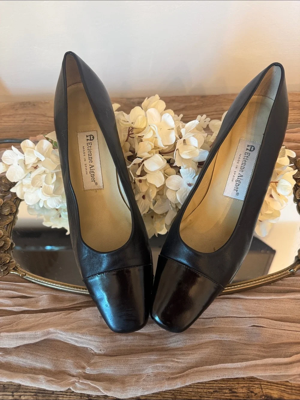 Etienne Aigner Black Leather Square-block heel. Genuine leather
